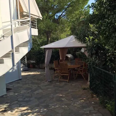 Vacation House In Mikri Mantinia * Mikrá Mandínia